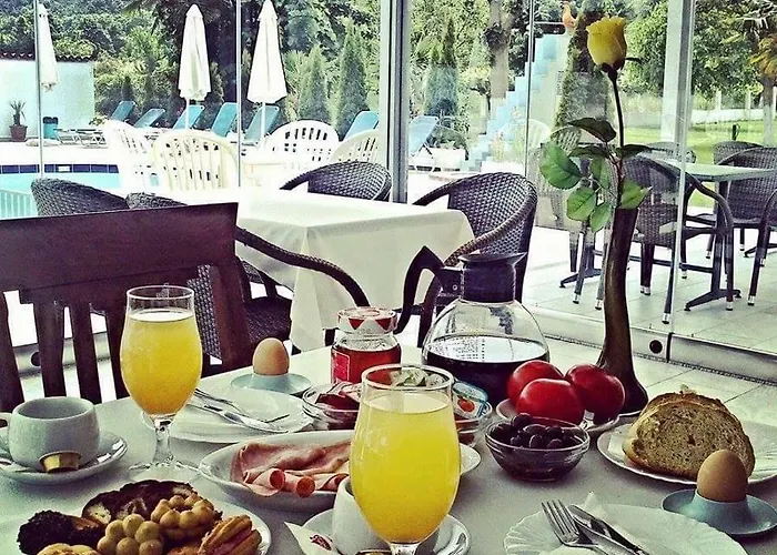 Afroditi Paralia Panteleimonos